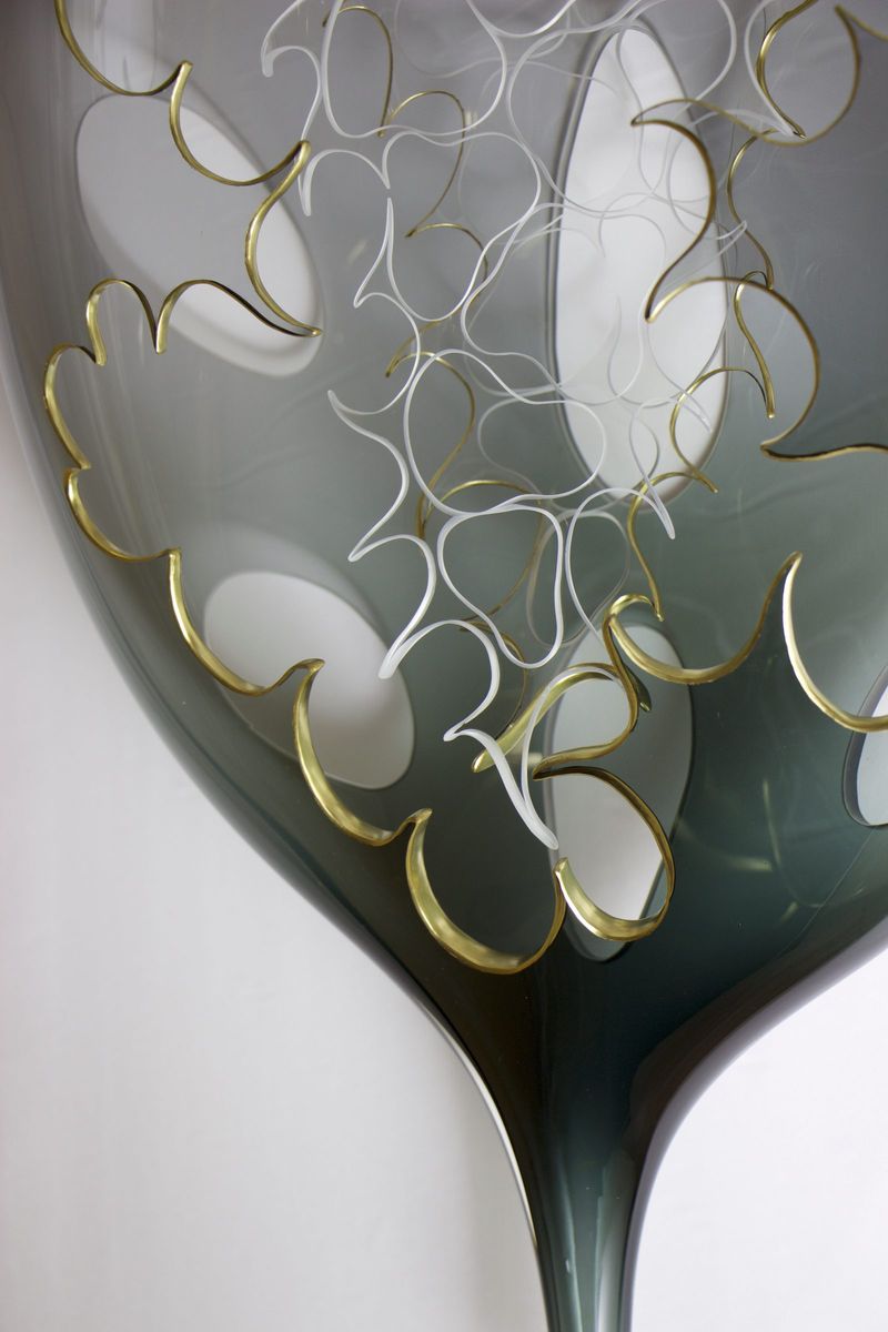 Yama no Mizu (detail), 2016. Blown and carved glass, gold, paint. By Yusuke Takemura.